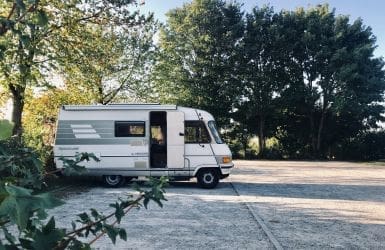 Camper caravan for door trees